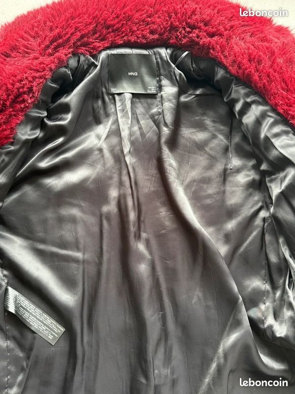 Veste En Fausse Fourrure Rouge Red Herring - Taille 12, Neuf Avec étiquettes (Prix Conseillé 75€)