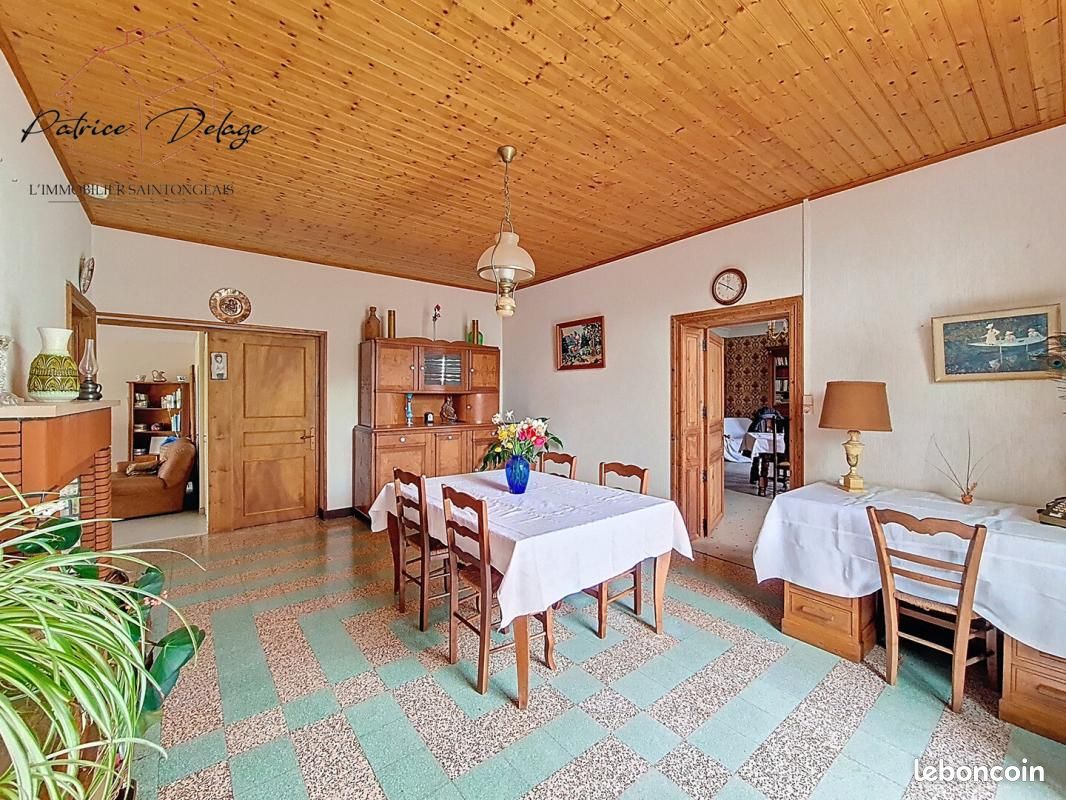 Maison 9 pièces 183 m² · à Jarnac-Champagne · 183 m² · 174 900 €