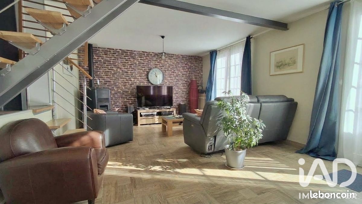 Maison 5 pièces 135 m² · à Valdampierre · 135 m² · 260 000 €