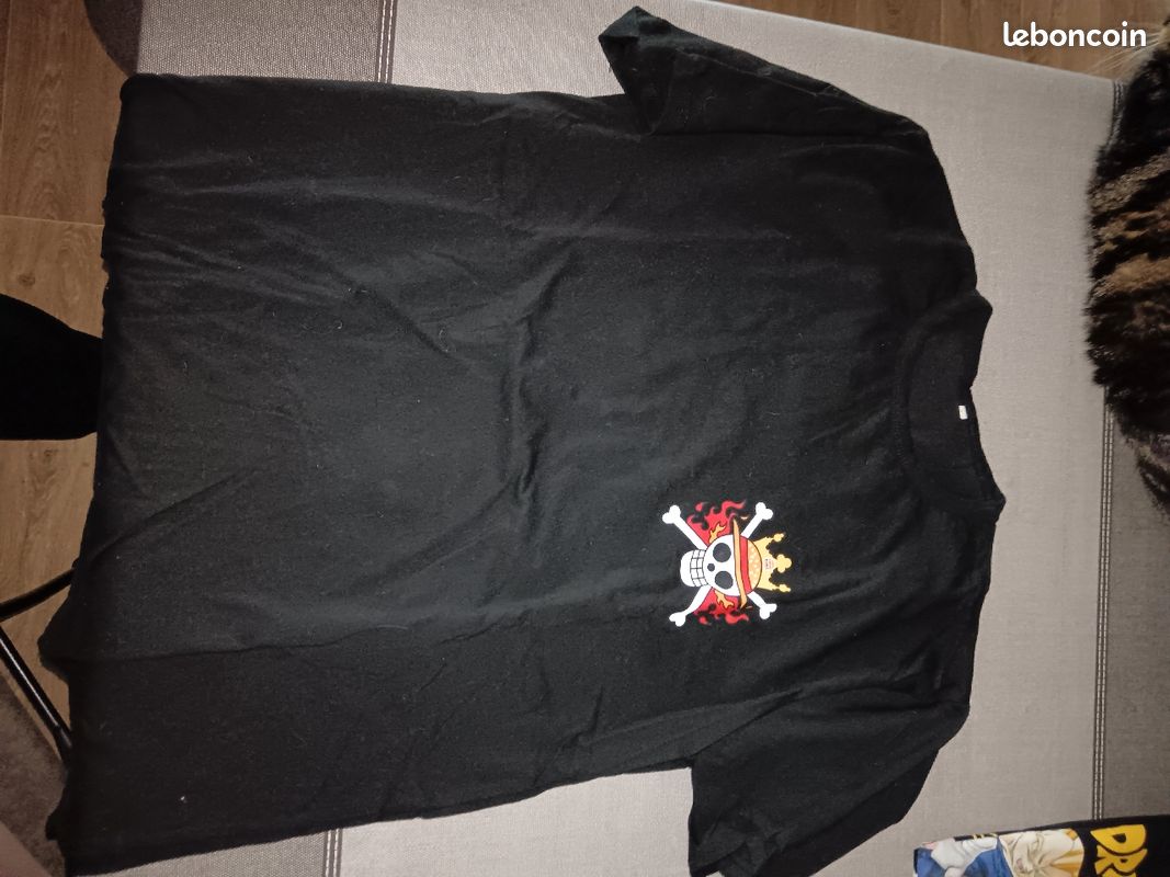 Vend t-shirts homme (image 4)