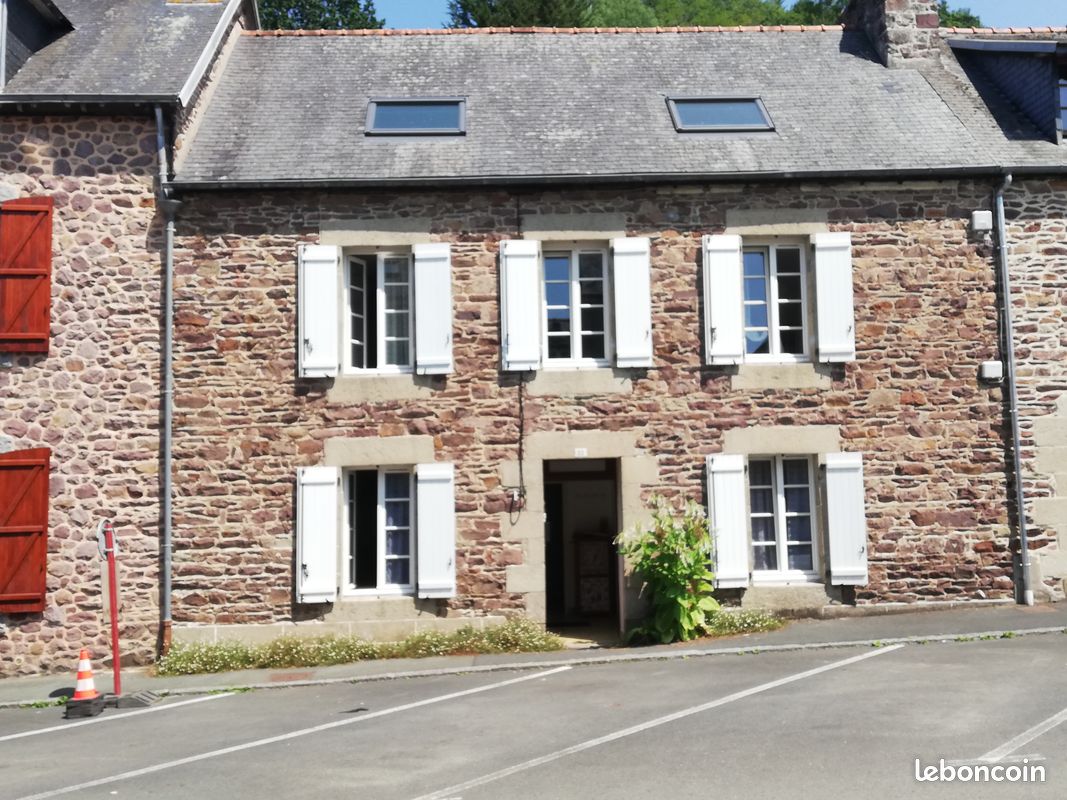 Maison 5 pièces 90 m² · à Pontrieux · 90 m² · 650 €