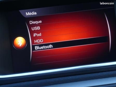 Volvo V40 D2 120CH MOMENTUM BUSINESS GEARTRONIC (image 29)