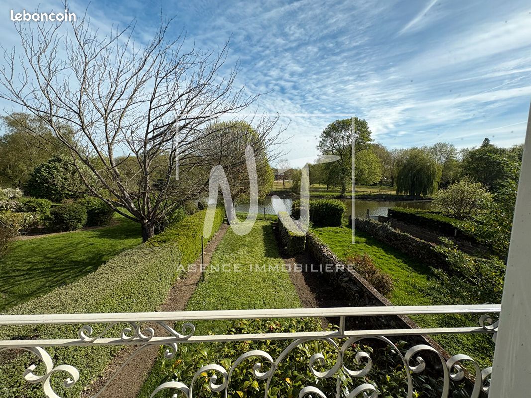 Maison 2 pièces 78 m² · à Le Lion-d'Angers · 78 m² · 151 500 €