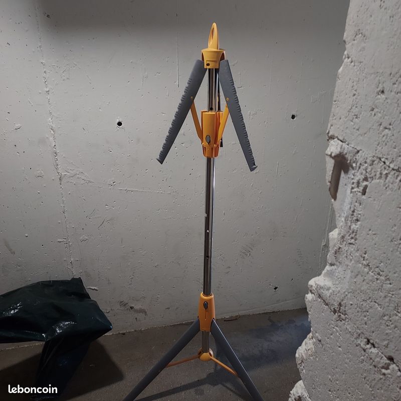 Etendoir parapluie pour cintres (image 6)