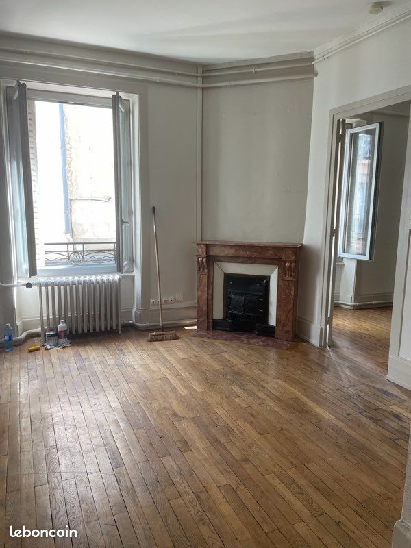 Appartement 2 pièces 58 m² · à Bourg-en-Bresse · 58 m² · 690 €/mois