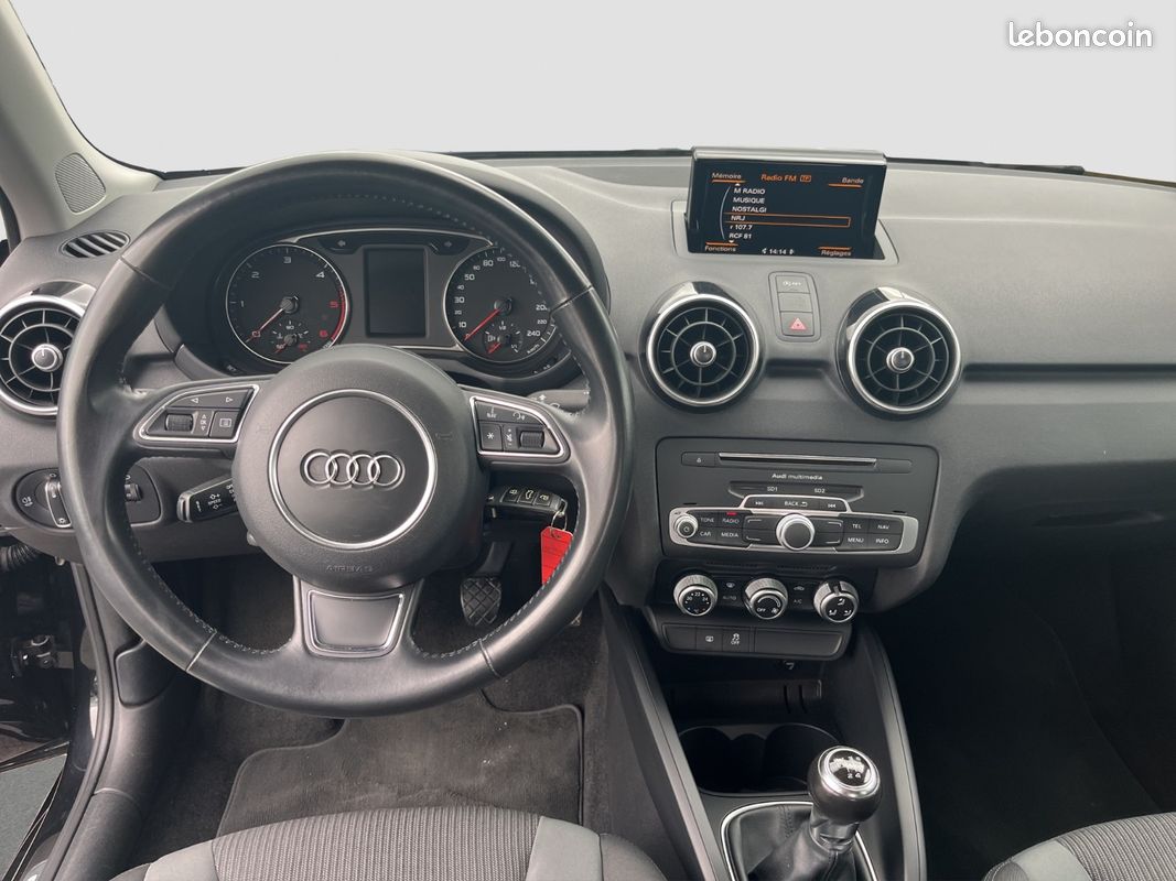 Audi A1 Sportback 1.4 TDi 90ch Ambiente (image 10)