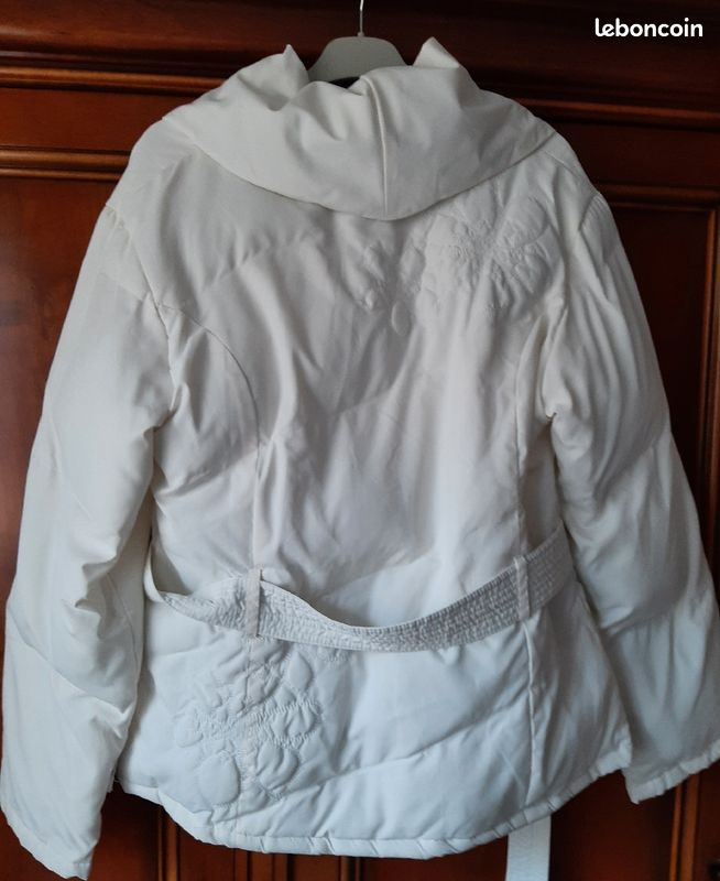 Anorak (image 2)