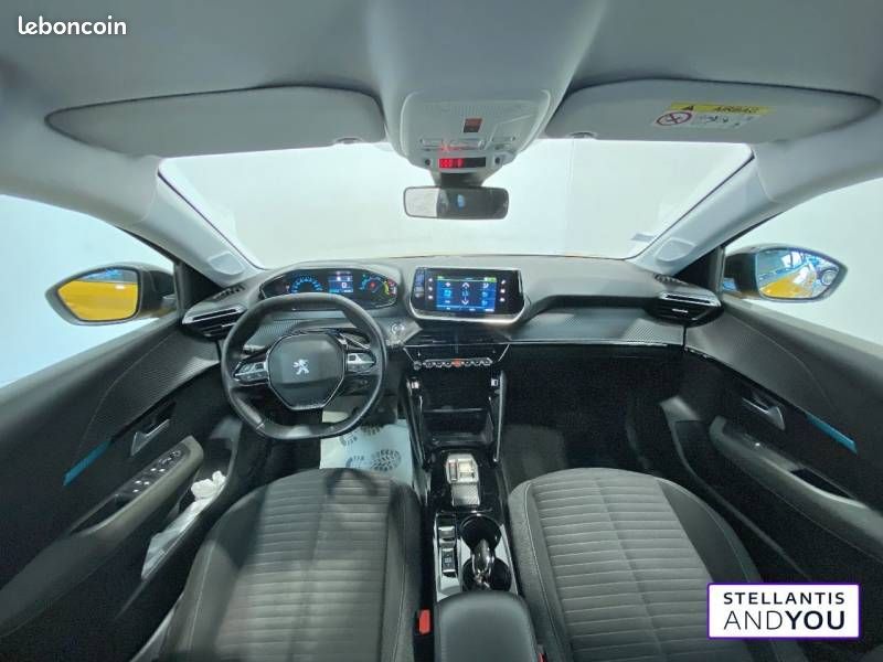 Peugeot 208 Electrique 50 kWh 136ch Style (image 12)