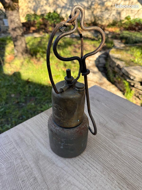 Ancienne Lampe De Mineur à Carbure – Fabrication Française – état Bon