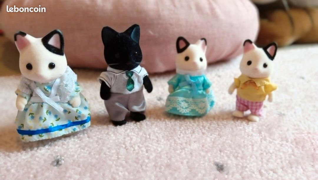 Famille 4 chats bicolores sylvanian (image 1)