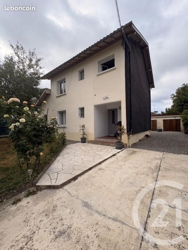 Maison 5 pièces 115 m² · à Pau · 115 m² · 1 250 €