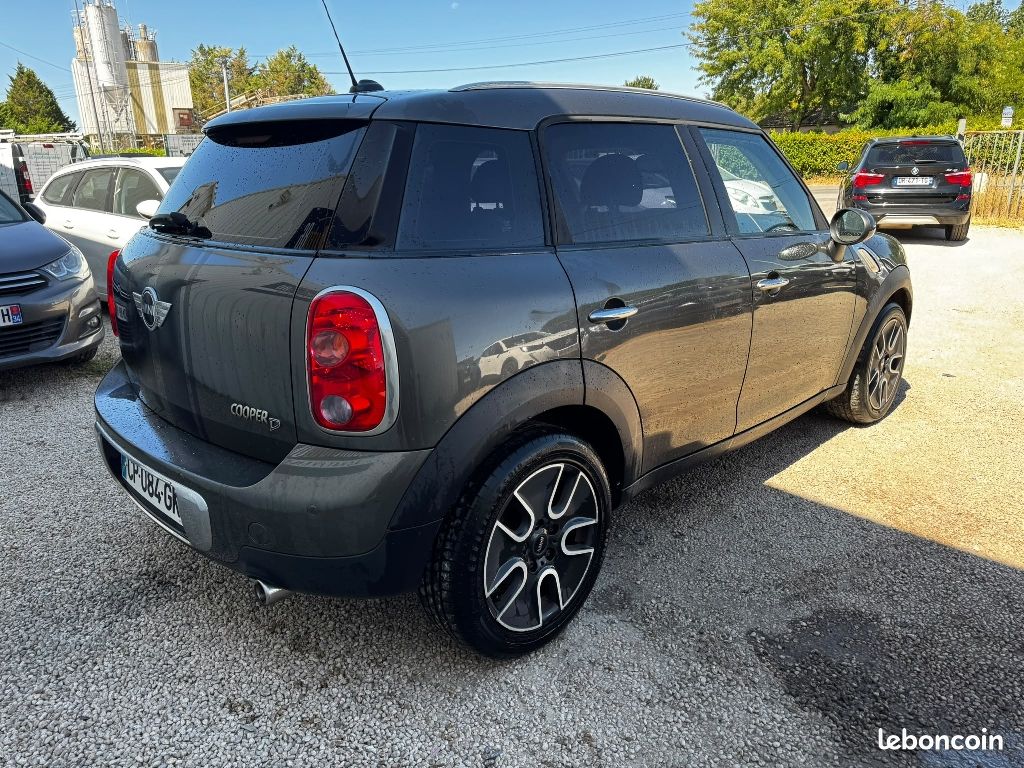 Mini Countryman R60 D 112 ch ALL4 Cooper Pack Chili (image 8)