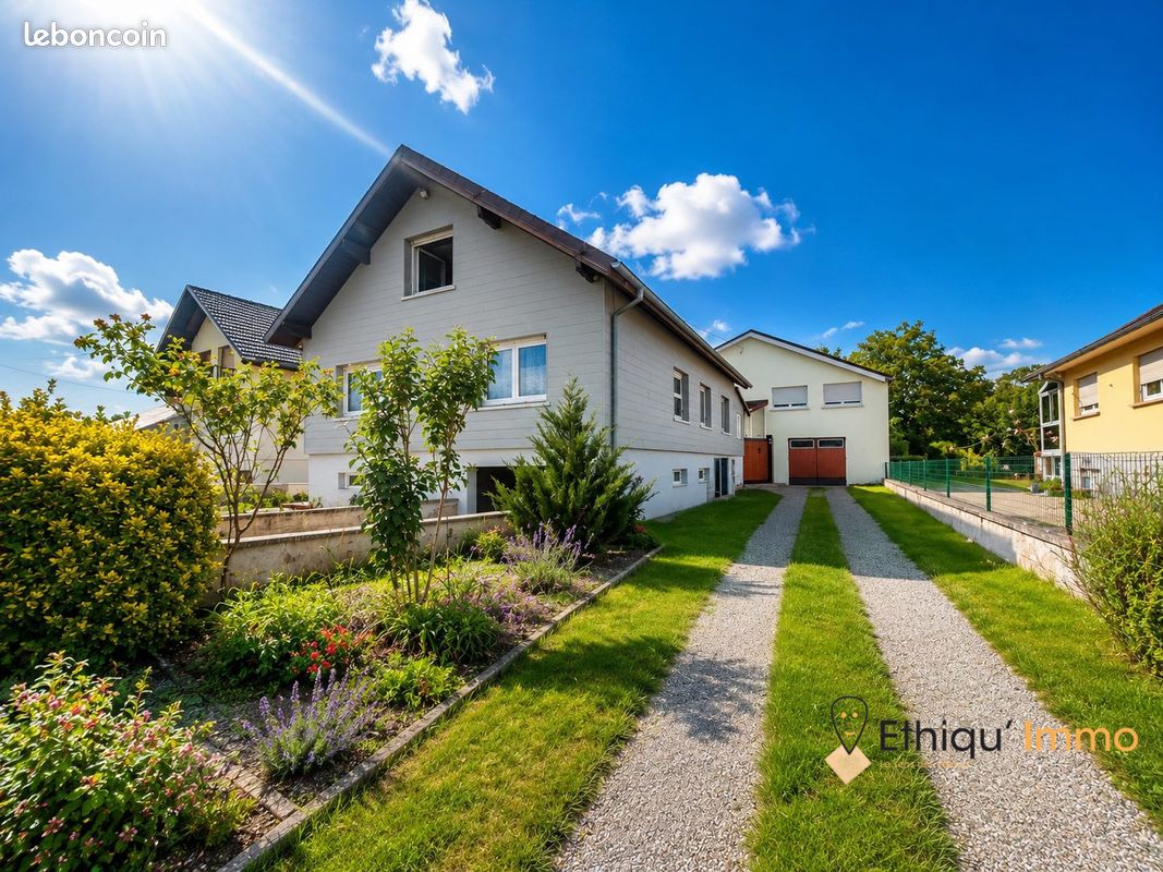 Maison 8 pièces 243 m² · à Westhouse · 243 m² · 370 000 €