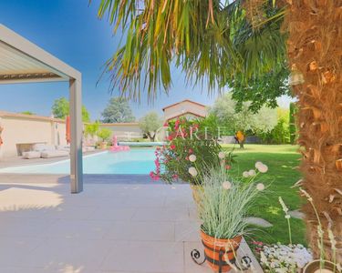 Maison 895 000 € - 179 m²
