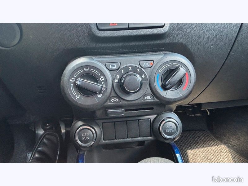 Suzuki Ignis Privilege 1.2 90 ch (image 22)
