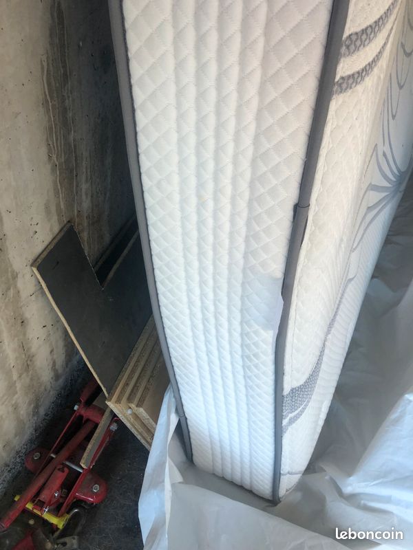 Matelas 140/190 mémoire de forme (image 9)