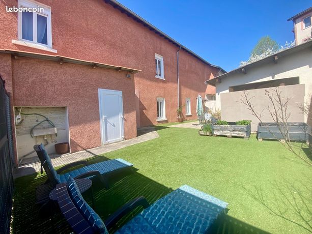 Maison de ville - 5 pièces - 140m2