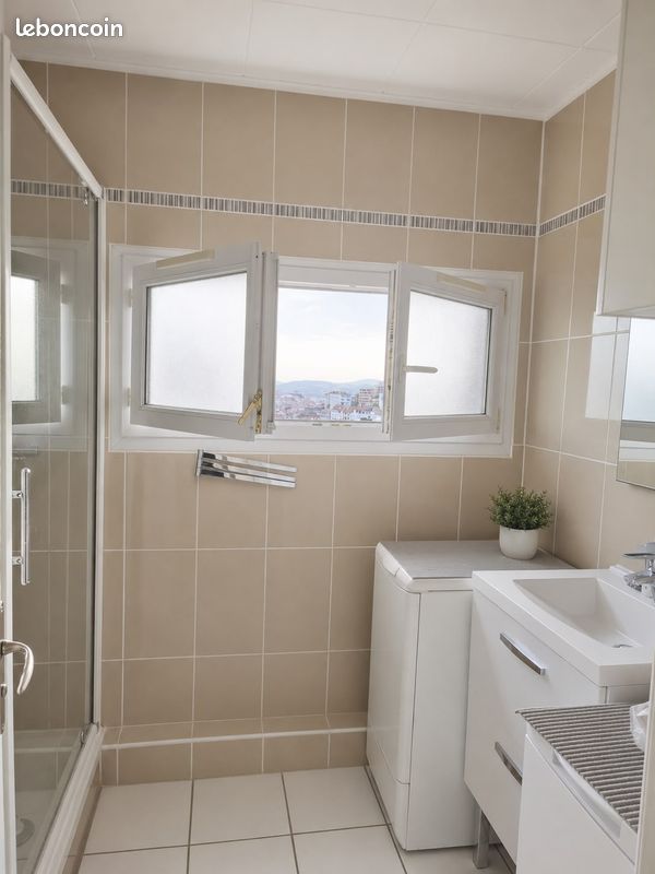 Parking 4 pièces 69 m² · à Saint-Étienne · 69 m² · 82 000 €