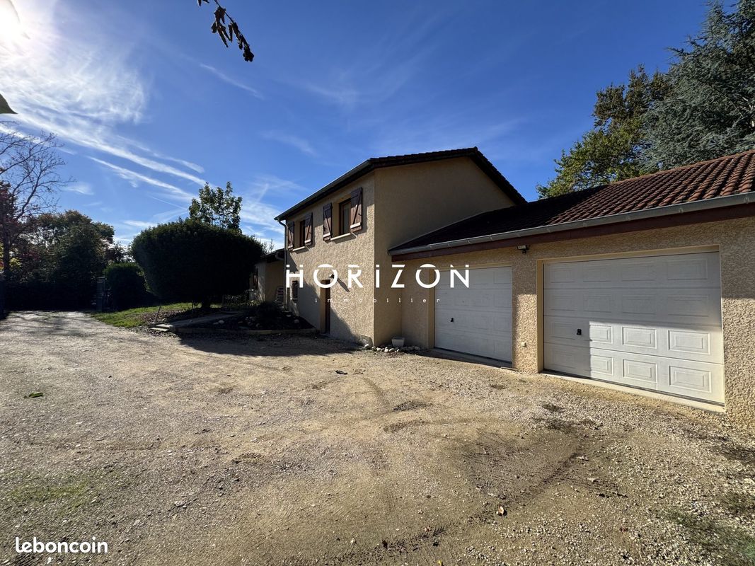 Maison 5 pièces 122 m² · à Perrex · 122 m² · 295 000 €