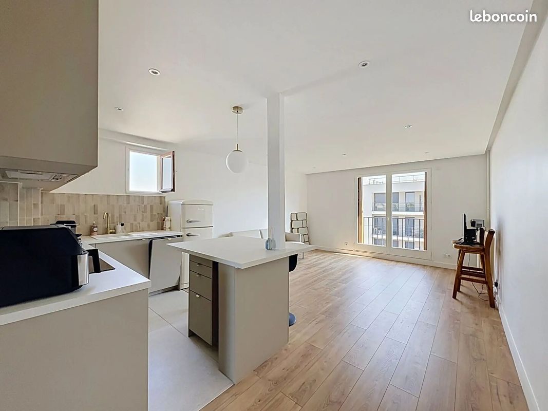 Appartement 2 pièces 51 m² · à Saint-Maur-des-Fossés · 51 m² · 307 000 €