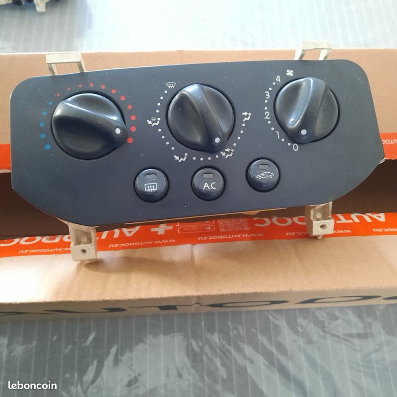 Commande chauffage RENAULT CLIO 2 PHASE 1 1.6i - 8V /R:67645969