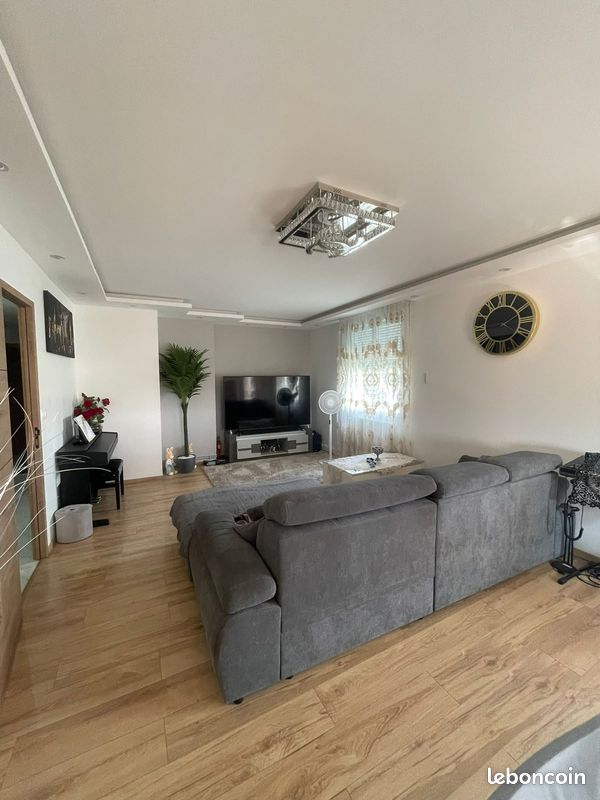 Appartement 4 pièces 90 m² · à Guilherand-Granges · 90 m² · 175 000 €