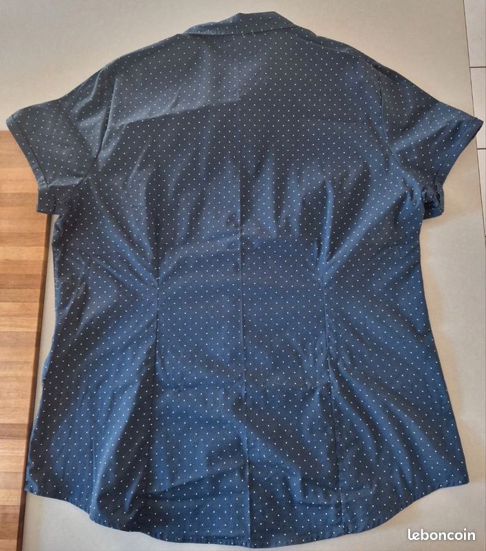 Joli chemisier à manches courtes, Kiabi, en parfait état, T42/44 (image 8)