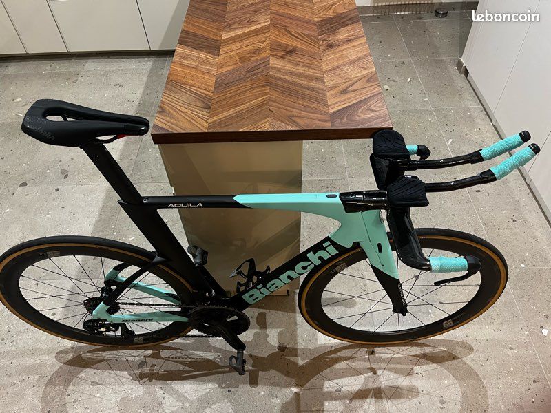 Vélo CLM Bianchi Aquila RC Vélos