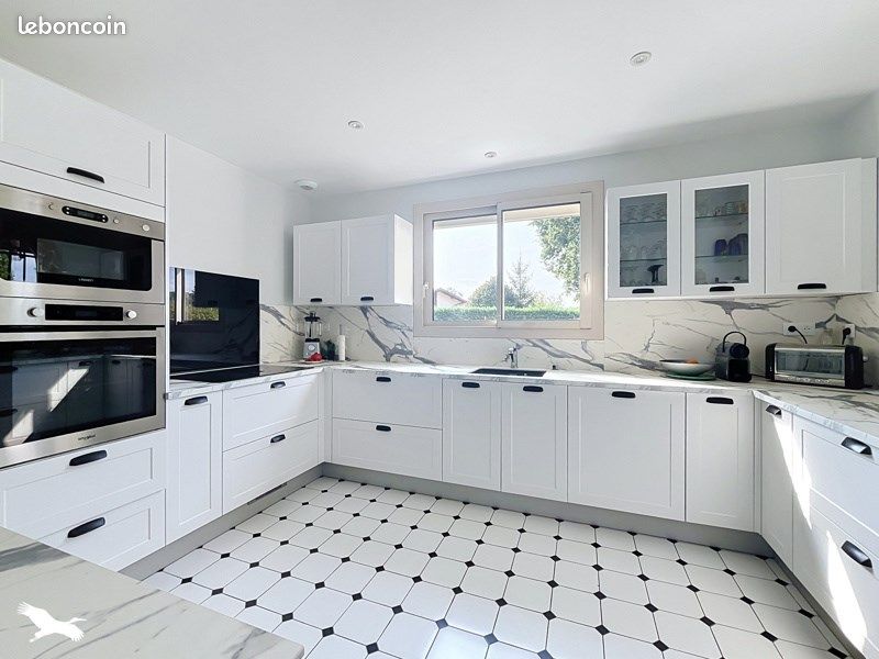 Maison 7 pièces 157 m² · à Sanguinet · 157 m² · 659 000 €
