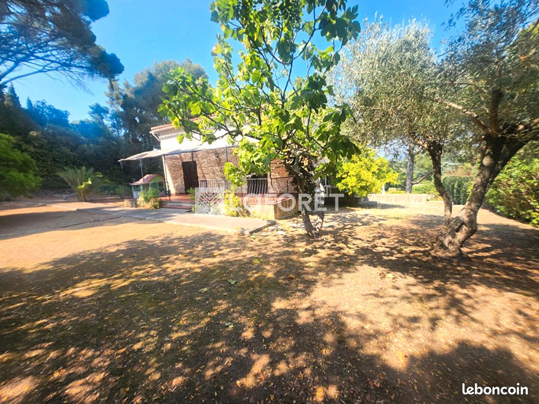 Villa 6 pièces 211 m² (image 12)