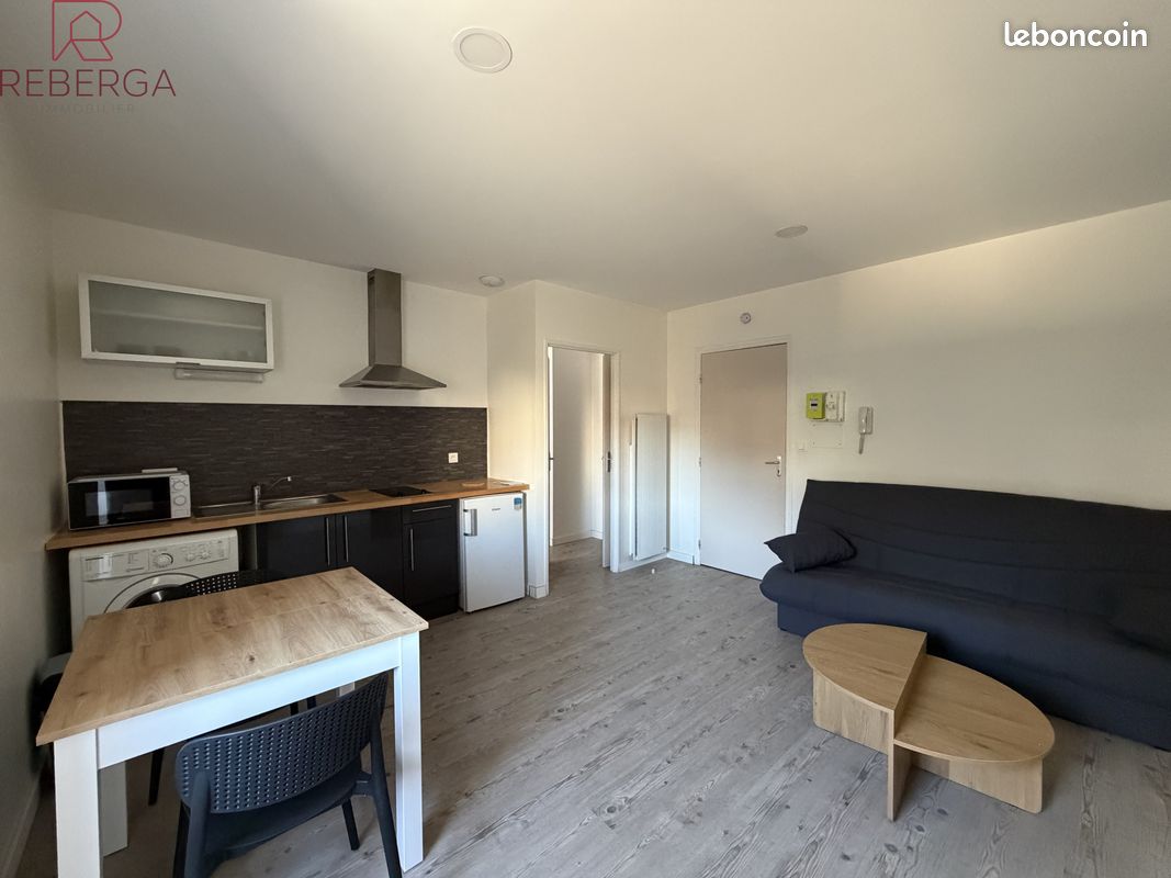 Appartement 2 pièces 32 m² · à Mazamet · 32 m² · 398 €/mois