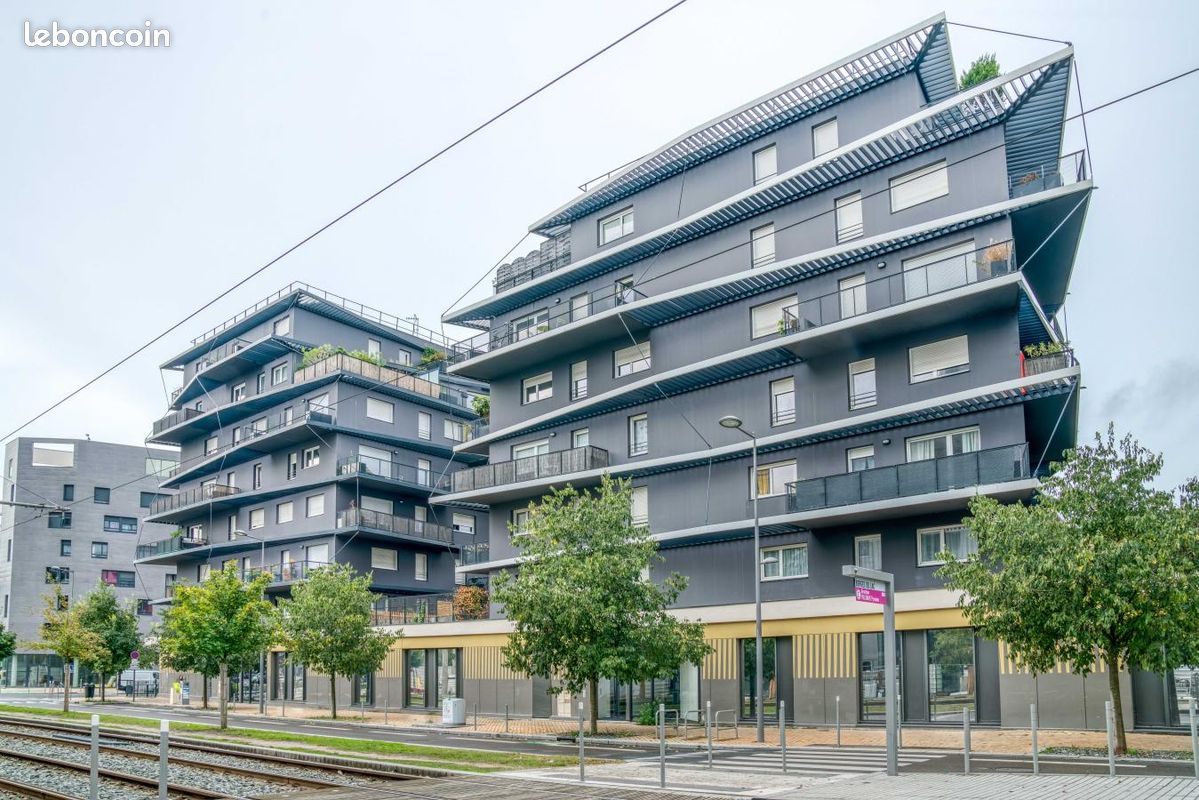 Appartement 3 pièces 61 m² · à Bordeaux · 61 m² · 180 000 €