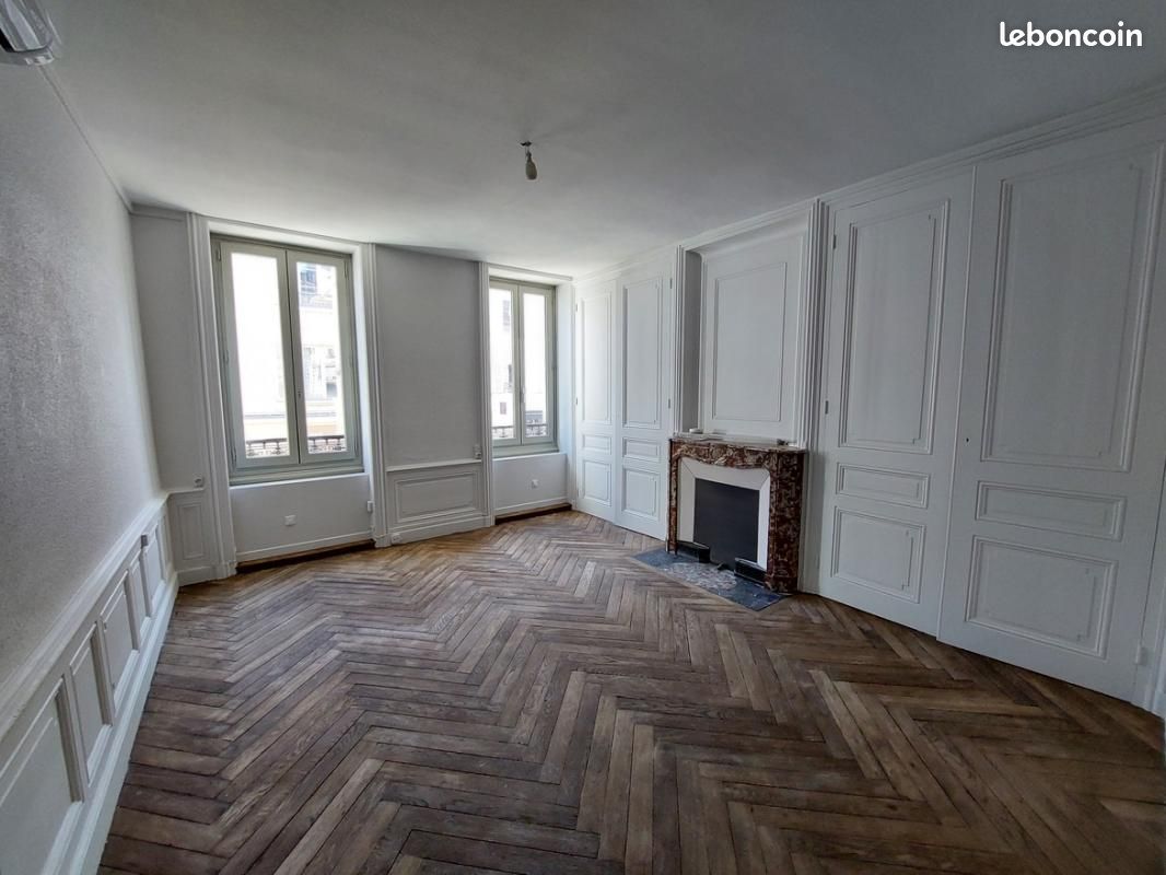 Appartement 1 pièce 31 m² · à Villefranche-sur-Saône · 31 m² · 529 €