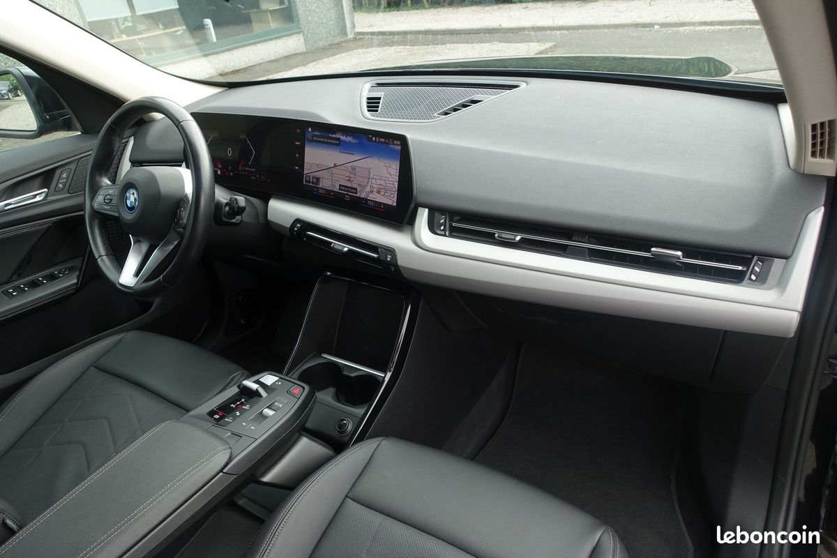 X1 Hybride Rechargeable X-Drive 25ea BVA 245ch Live Cockpit/Cuir/Grd Gps Europe/Caméra/Carplay/Régulateur/LED/Attelage/1*Main/Garantie 12 mois (image 6)