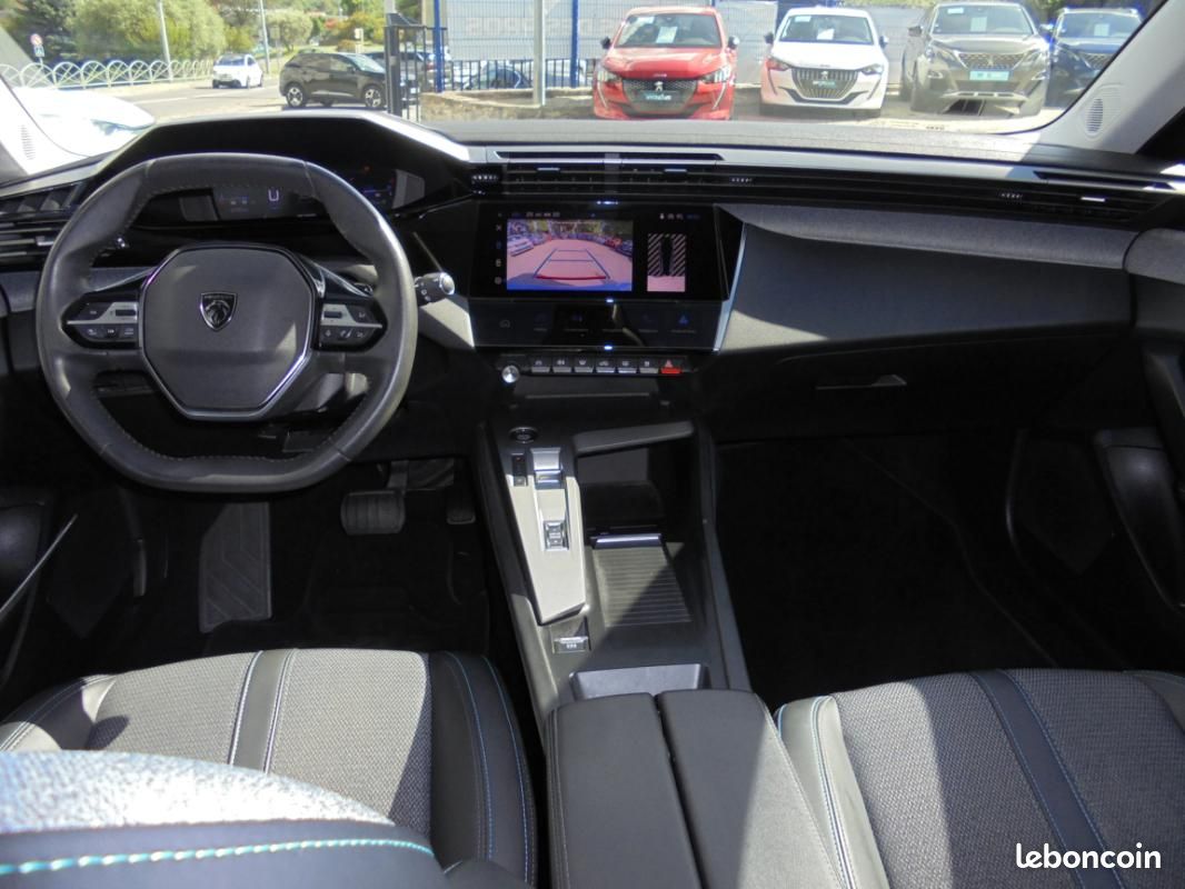 Peugeot 308 SW 130ch EAT8 Allure Pack (image 9)