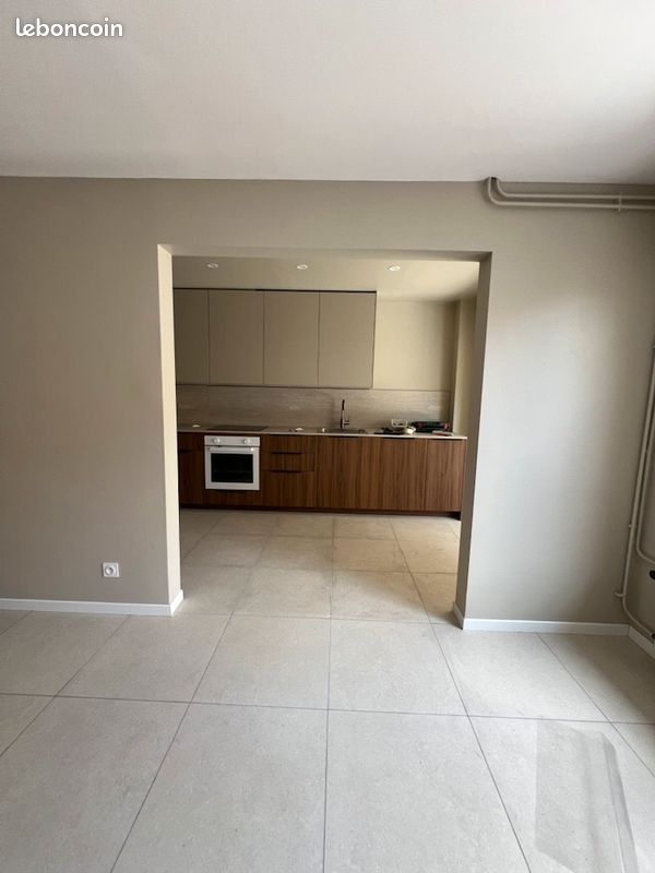 Maison 6 pièces 100 m² · à Dunkerque · 100 m² · 1 230 €/mois