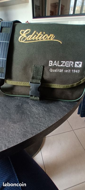 Sac pêche et materiel (image 2)