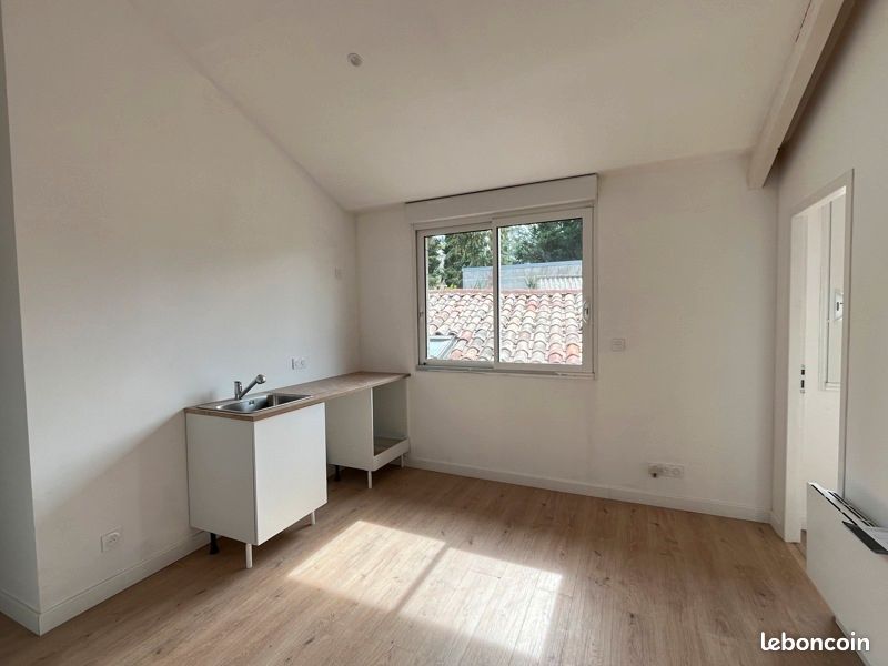 Appartement 3 pièces 39 m² · à Sanilhac · 39 m² · 570 €/mois