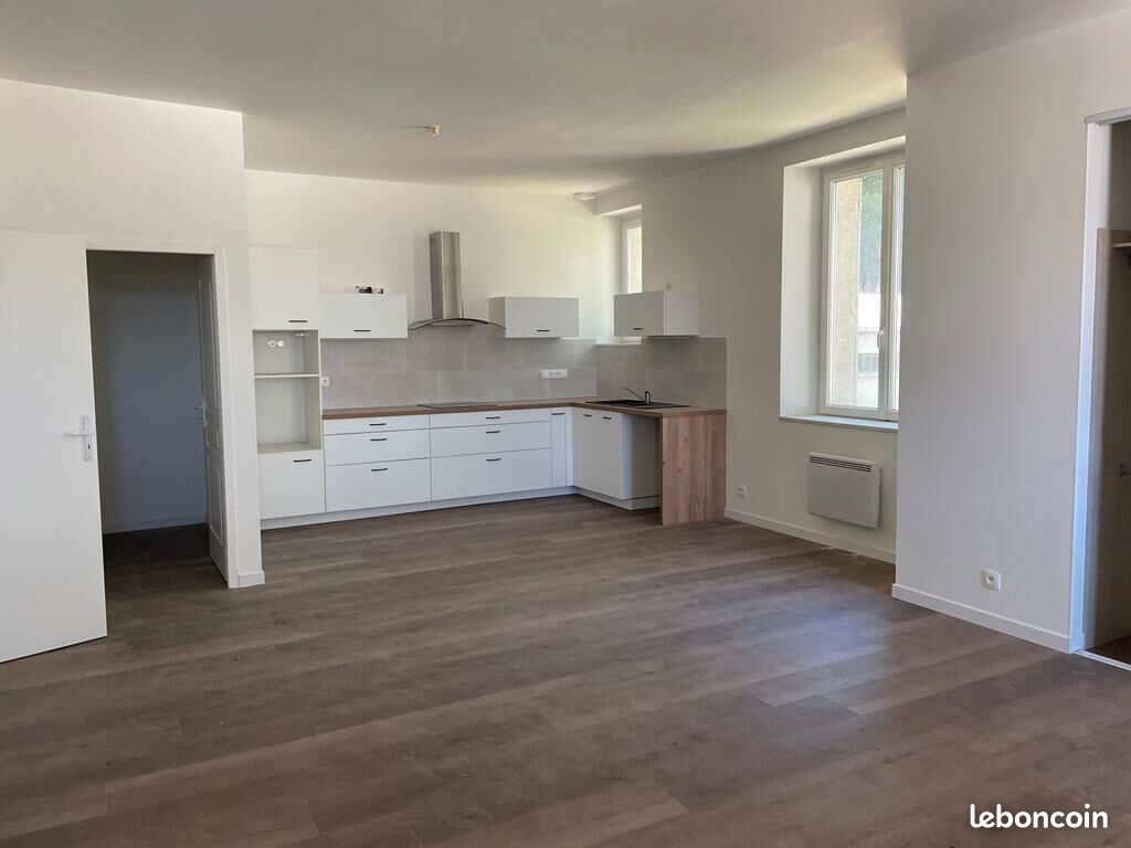 Appartement 3 pièces 77 m² · à Annesse-Et-Beaulieu · 77 m² · 689 €