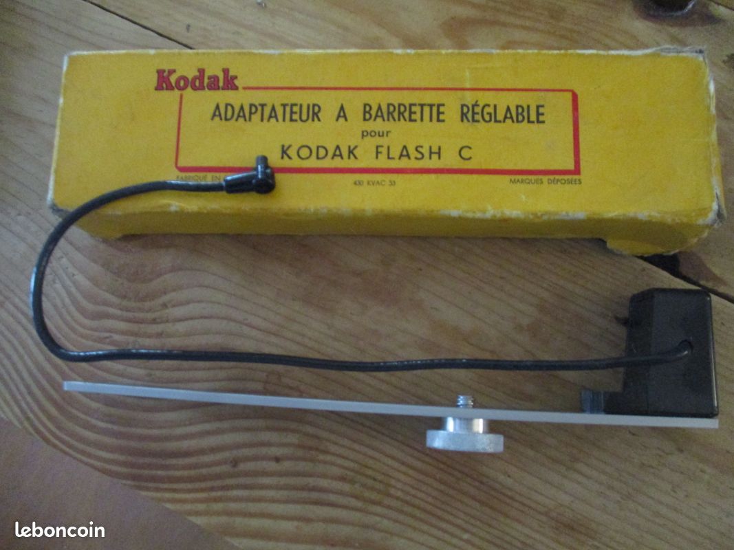 Ancien appareil adaptateur a barrette Kodak flash (PAZ) (image 1)