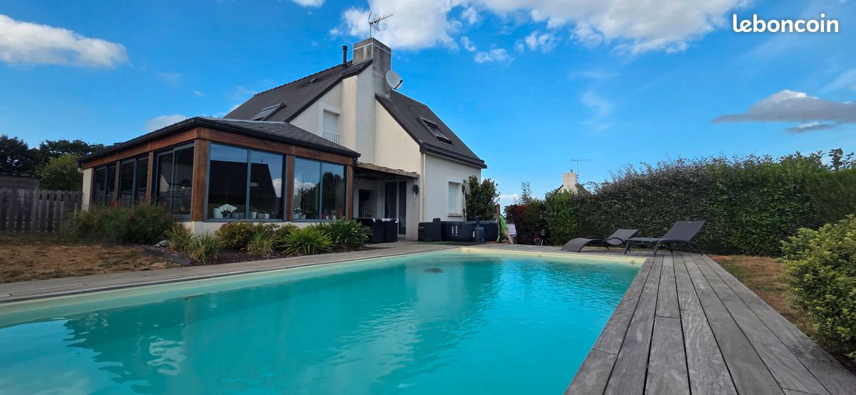 Maison 7 pièces 145 m² · à Calorguen · 145 m² · 368 300 €