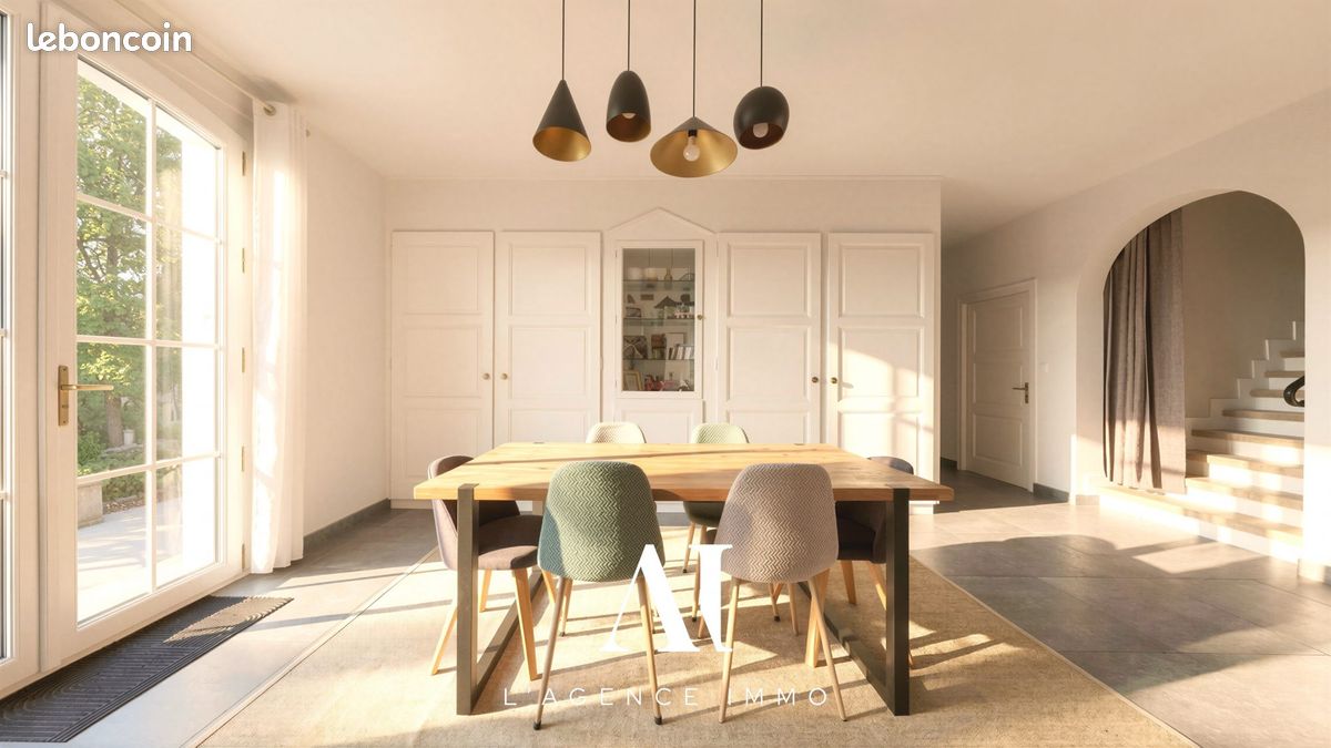 Maison 7 pièces 266 m² · à Gex · 266 m² · 920 000 €