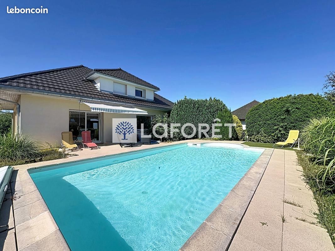 Maison 5 pièces 125 m² · à Montbéliard · 125 m² · 275 600 €
