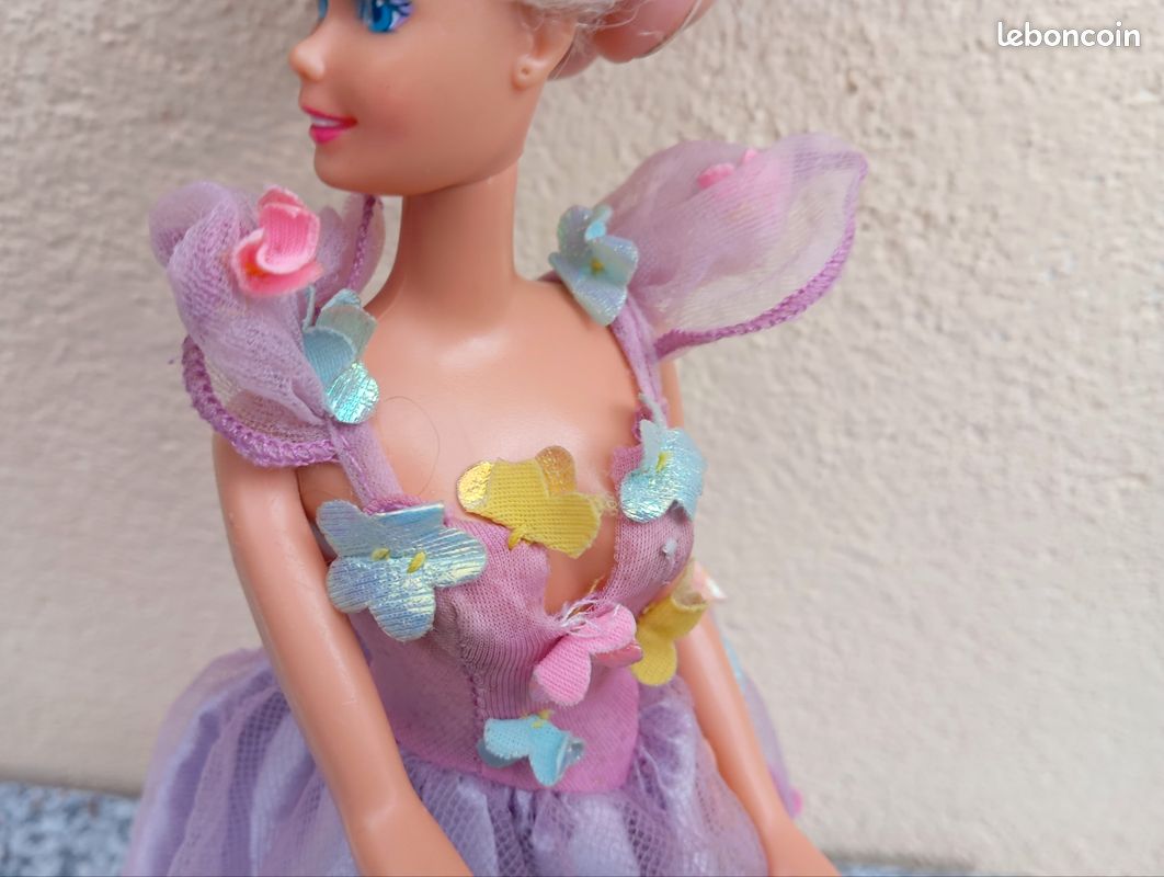 LE PAON POUPÉE Barbie Oiseaux De Beauté Collection 1st en Un Série