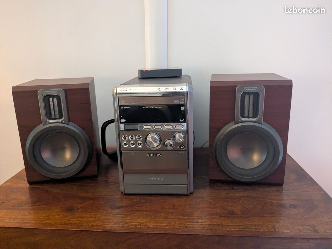 Chaîne Hi-Fi Philips MCM5 Argentée Avec Lecteur CD – Occasion En Bon état