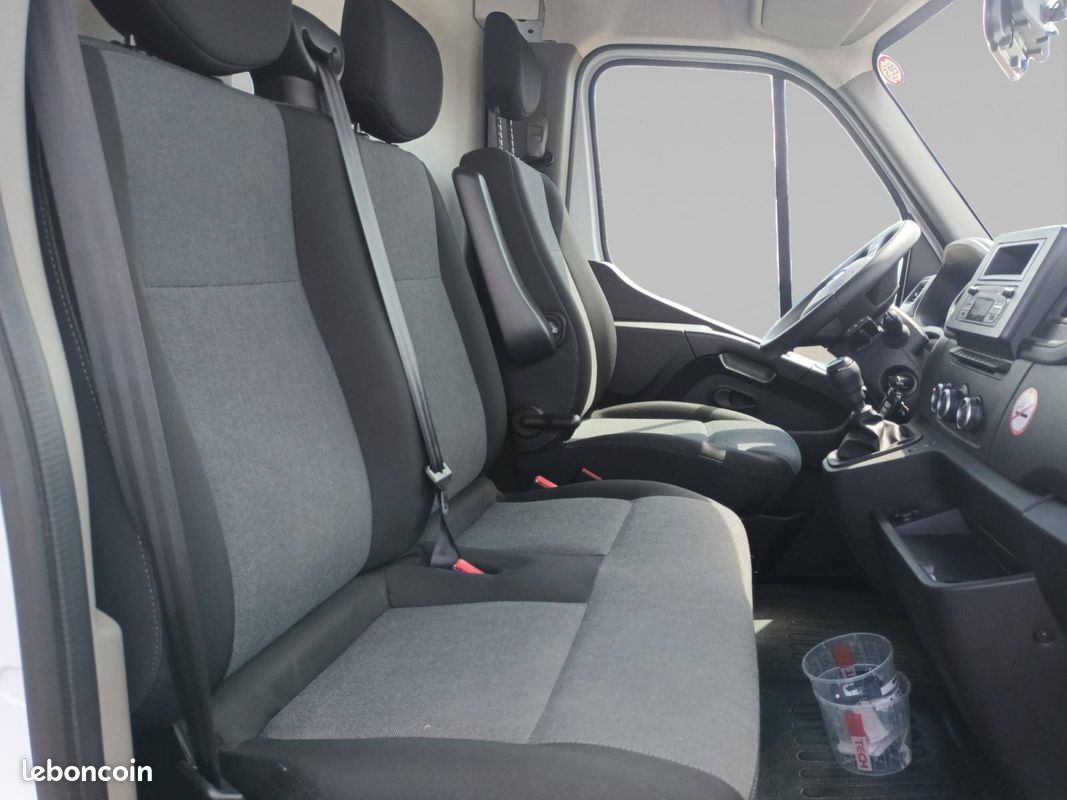 Renault master phc trac f3500 l3h1 blue dci 145 euro vi confort (image 15)
