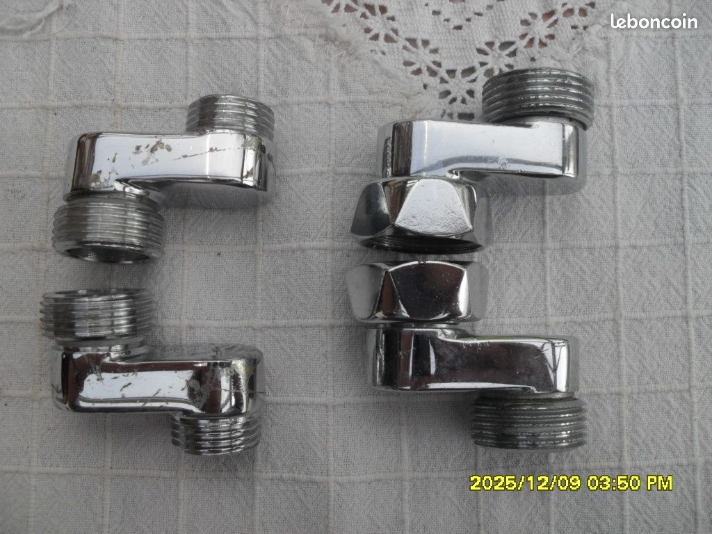 Quatre raccords, excentrique laiton chromé Bricolage — free download