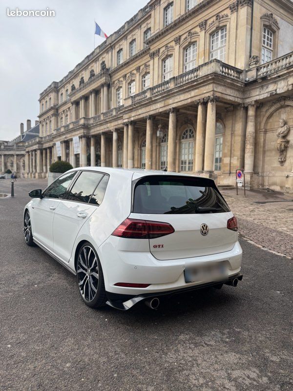 Volkswagen golf 7.5 gti performance (image 1)