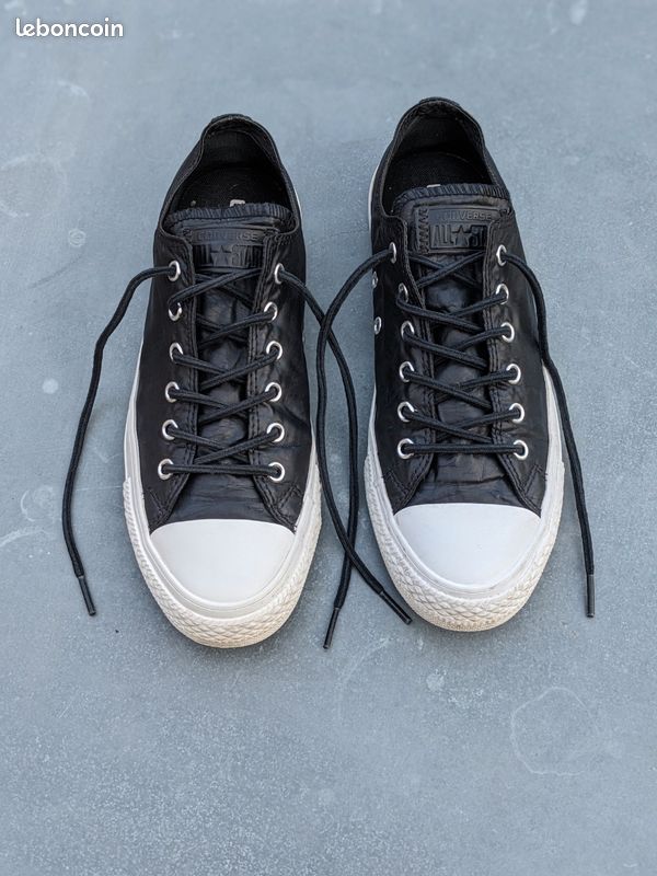 Vends Basket Tennis basse Converse Noir femme 38 Chaussures