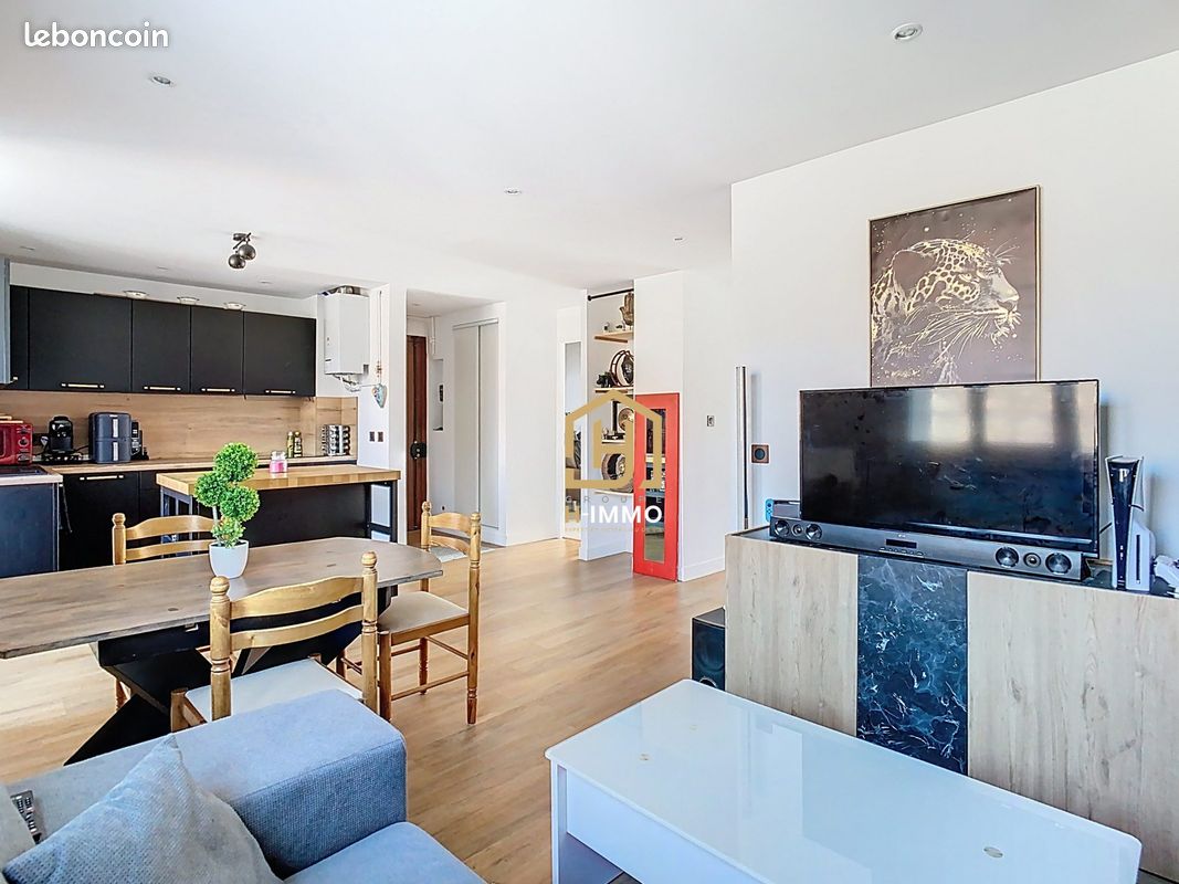 Appartement 3 pièces 54 m² · à Saint-Martin-d'Hères · 54 m² · 153 000 €